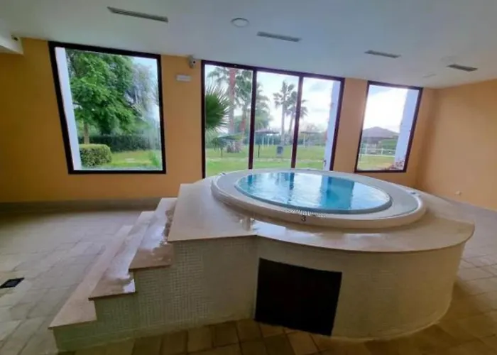 Moderno Vistas A La Montana Естепона