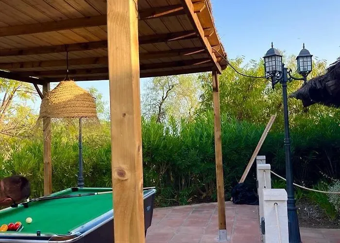 Moderno Vistas A La Montana Естепона